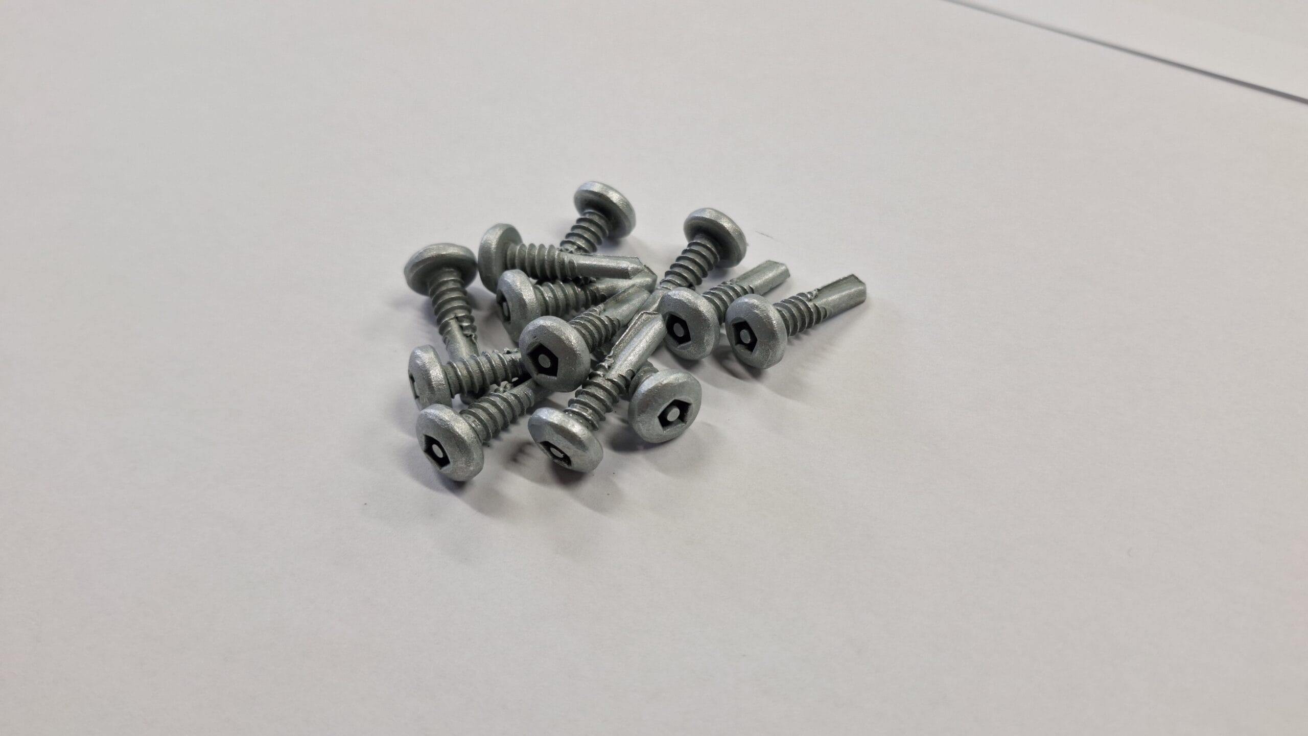 Anti-tamper Tek Screws - Image 4
