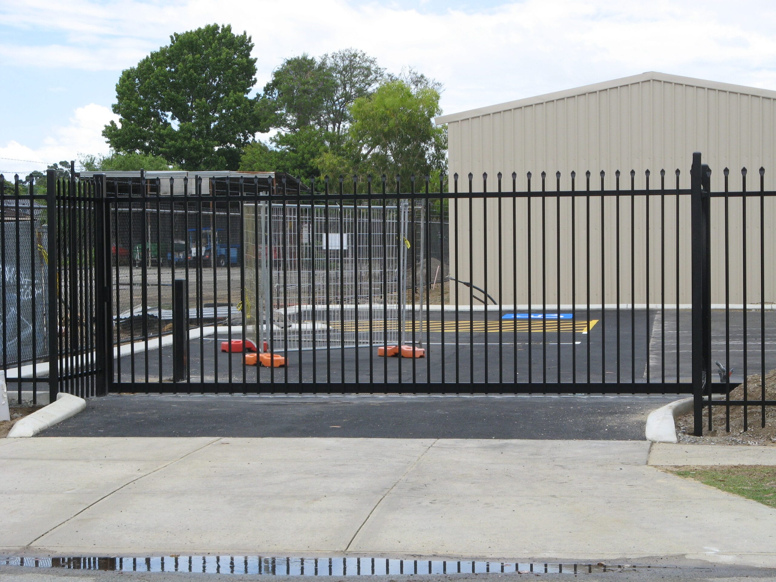 Sliding Black Garrison Gate Includes posts, brackets, rollers, stop post & track - Image 3
