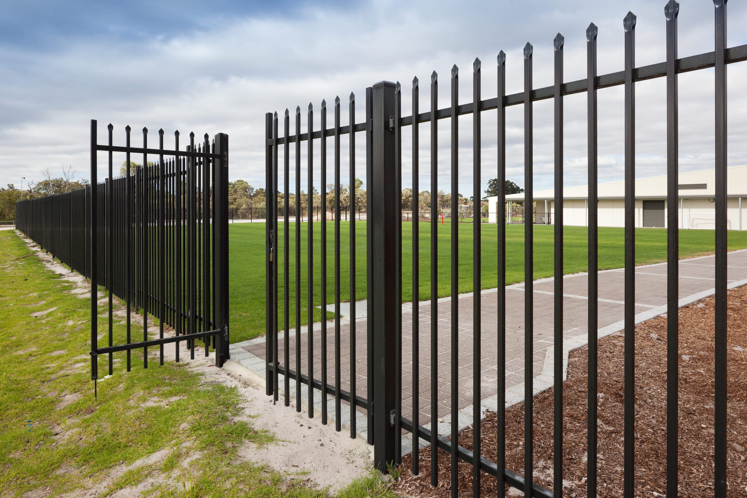 Steel-Security-Fencing-Garrison-Black-Carey Baptist College-2016 (10)