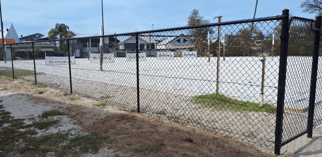 devco-chainwire-fencing-front-website-1