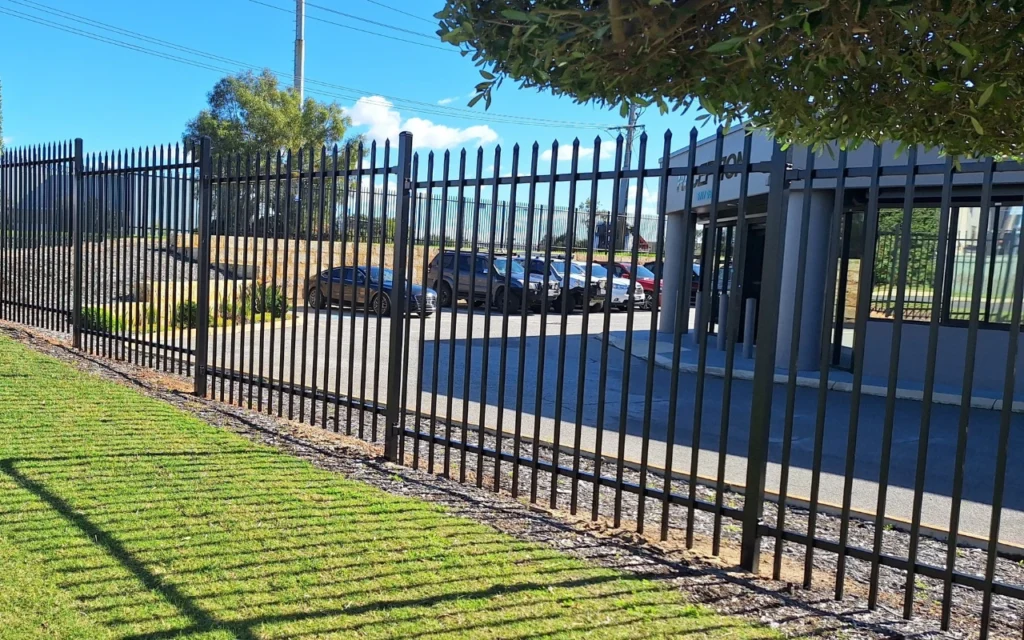garrison-fencing-perth-experts-media-004