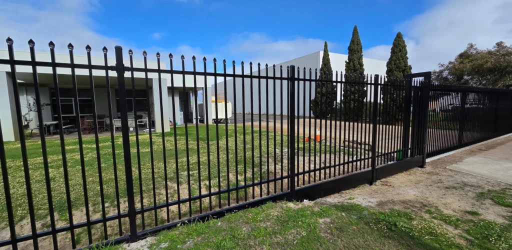 RH-Property-Garrison-Security-Fencing-KLine-11