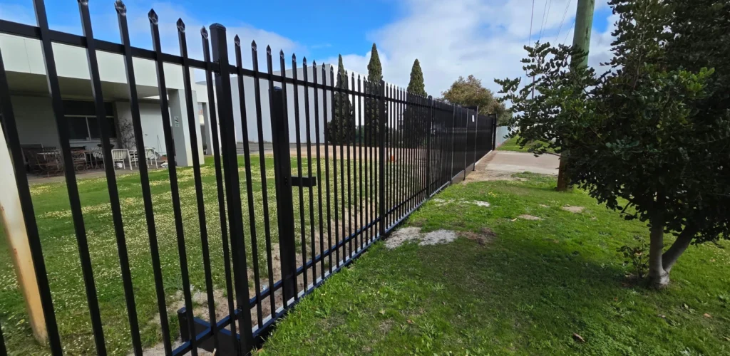 RH-Property-Garrison-Security-Fencing-KLine-33